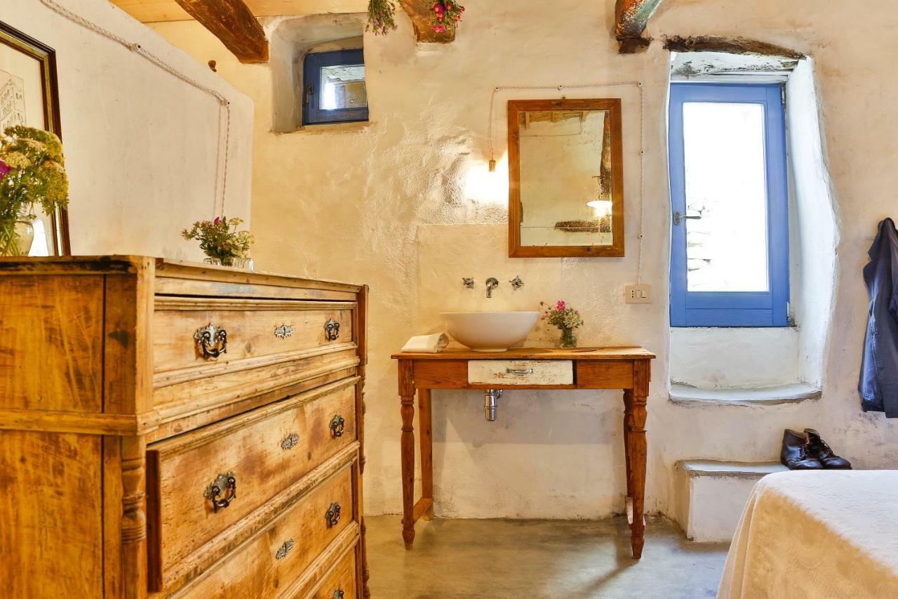 Mario Cesare - Exclusive B&B Gergei Luaran gambar